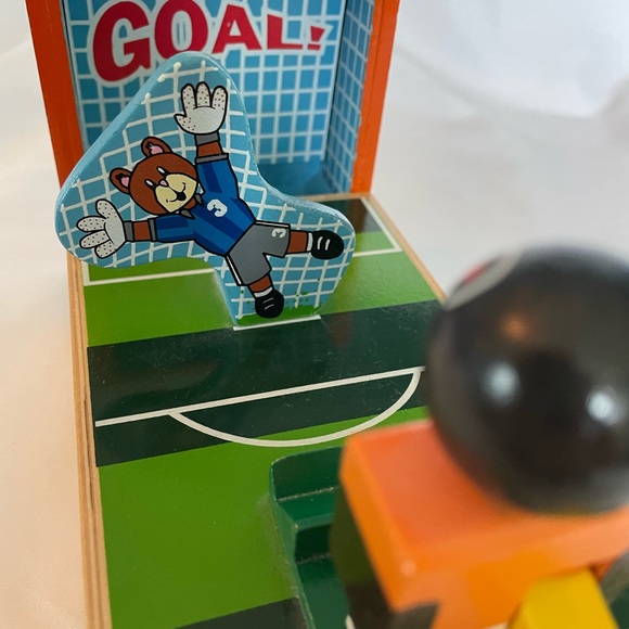 Melissa & Doug Financial Goal Wooden Soccer Coin Piggy Bank NEVER USED - Picture 8 of 10